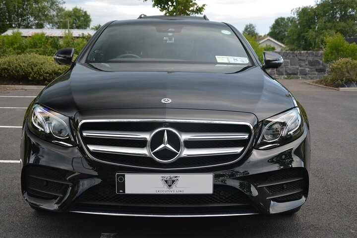 Ballygary Estate Tralee to Shannon Airport Premium Car Service