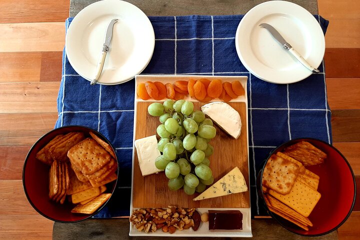 Napier: Afternoon Wine Tasting + visit Silky Oaks Chocolates