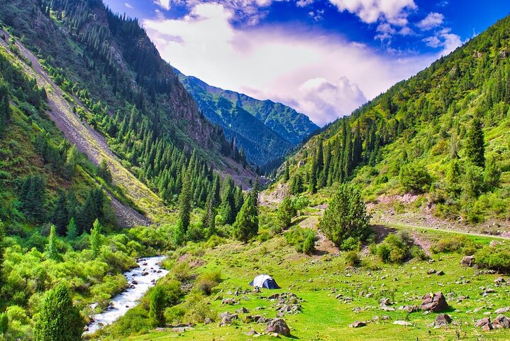 Scenic Kol Tor Lake Hike & Burana Tower in 1 Day