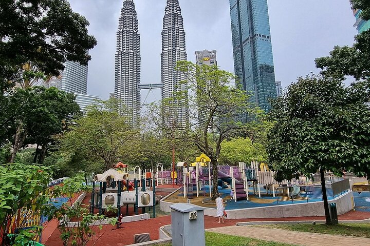 Malacca Hotel to Kuala Lumpur Hotel (Door to Door) Transfer
