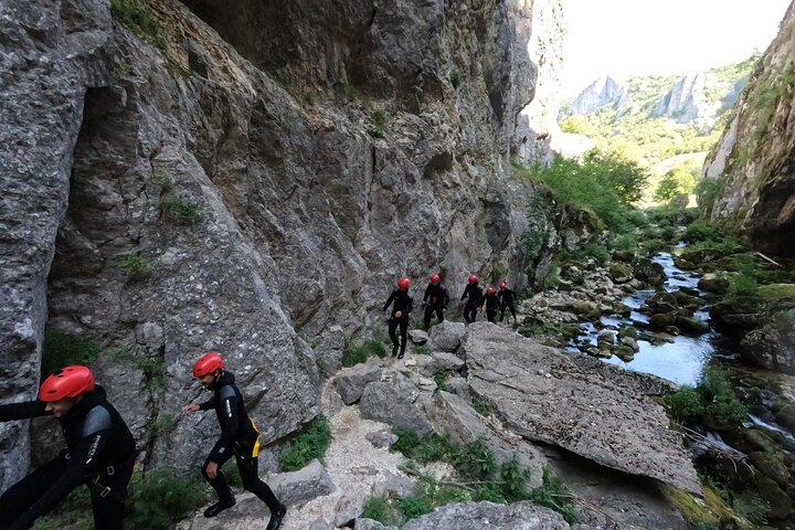 Explore the Thrills of Nevidio Canyon: 4 hour Canyoning Adventure