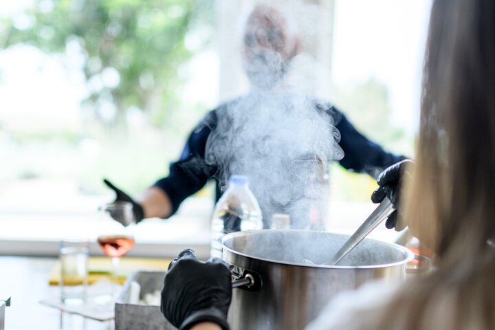 Santorini Cooking Lesson with Chef and a Bottle of Wine