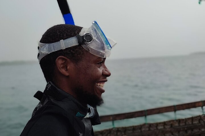 Full Day Dolphin Watching with Snorkeling in Wasini