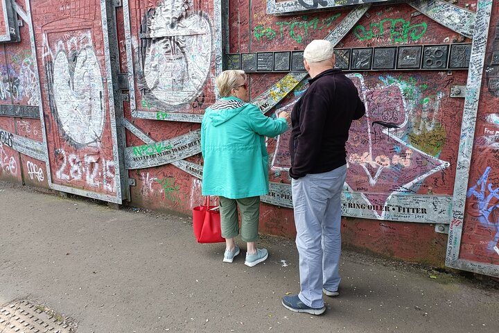 Private Black Taxi Belfast City Tour
