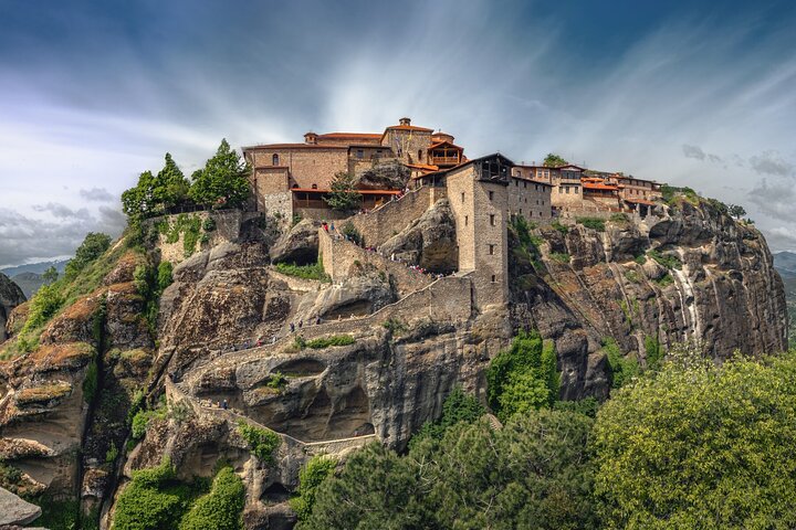 Meteora Half-Day Small Group Monasteries Tour with Hotel Pickup