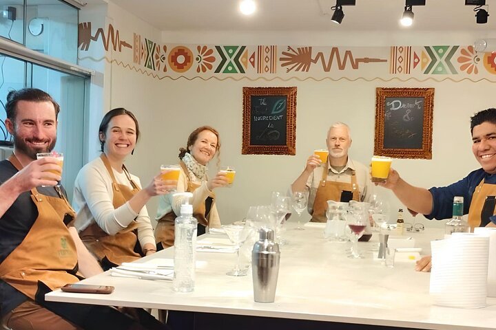 Peruvian Cooking Class Cocktails and Market Tour in Cusco