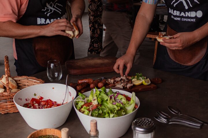 Roast and Empanadas Class with Wine |Mendoza|Braseando Experience