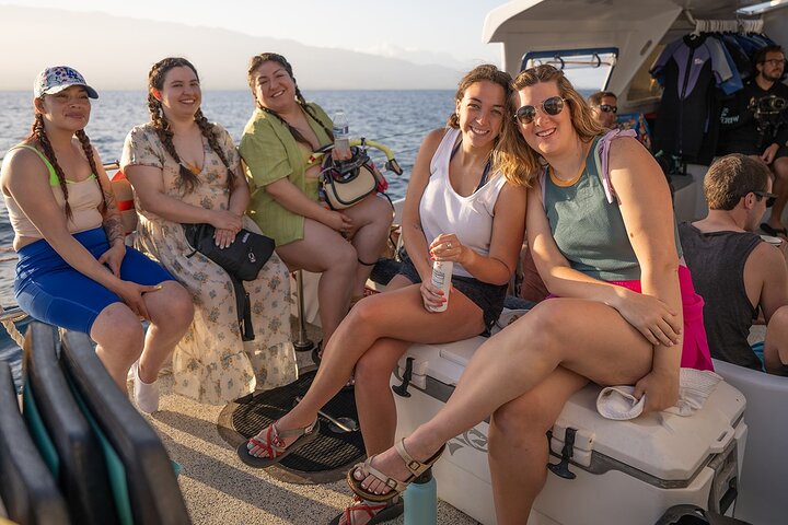 Maui Snorkeling Adventure to Molokini and Turtle Town