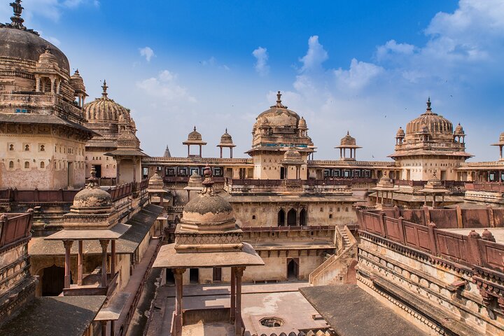 A Trip of Khajuraho, Orchha, Gwalior, Jhansi from Delhi in 5 Day