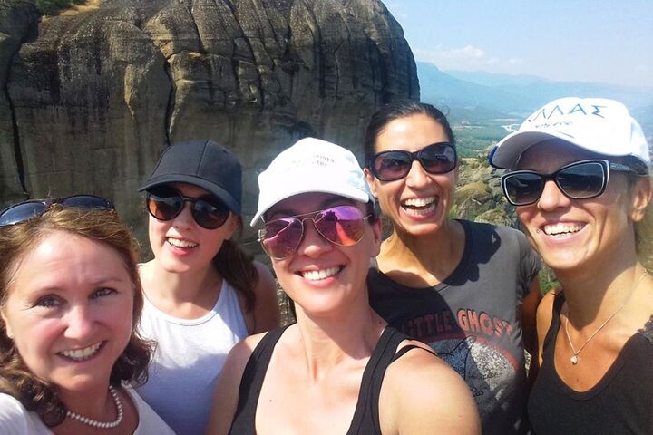 Meteora Panoramic Morning Small Group Tour with Local Guide