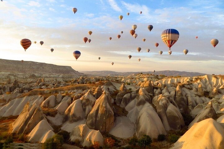 Turkey's Gold Triangle Tour: Pamukkale, Ephesus, Cappadocia