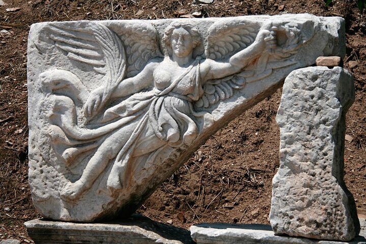 Turkey's Gold Triangle Tour: Pamukkale, Ephesus, Cappadocia