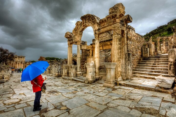 Turkey's Gold Triangle Tour: Pamukkale, Ephesus, Cappadocia