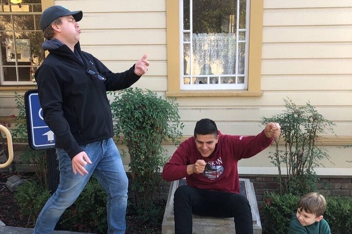 Explore New Haven with a Scavenger Hunt by Zombie Scavengers