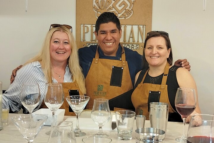 Peruvian Cooking Class Cocktails and Market Tour in Cusco