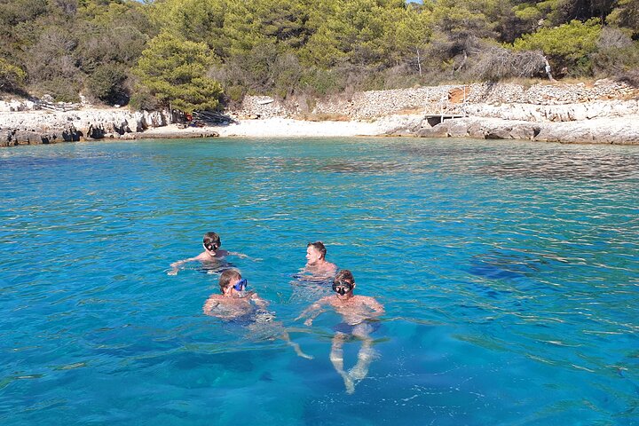 Blue & Green Cave Vis Island and Pakleni Islands Private Day Trip from Hvar