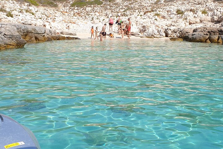 Blue & Green Cave Vis Island and Pakleni Islands Private Day Trip from Hvar