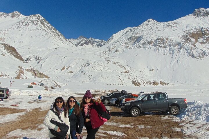 Private San Antonio, Visit Hot Springs and Picnic Cajon del Maipo