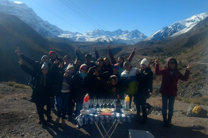 Private San Antonio, Visit Hot Springs and Picnic Cajon del Maipo