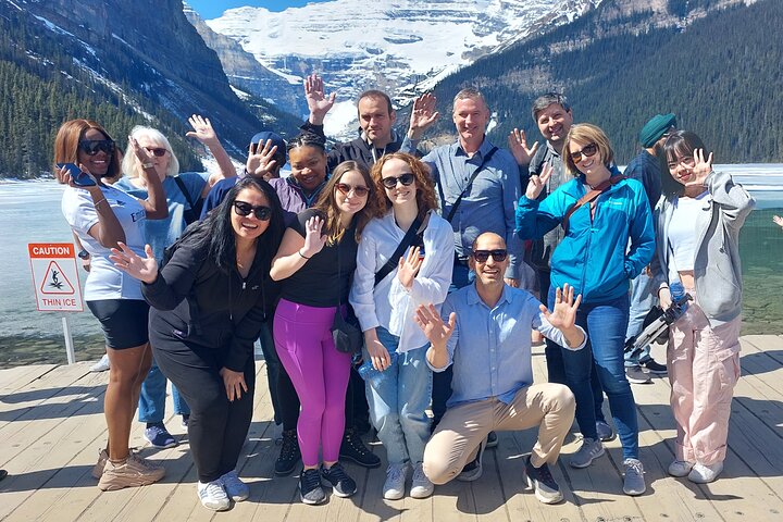 Lake Louise, Moraine Lake, Banff Tour from Calgary/Canmore/Banff