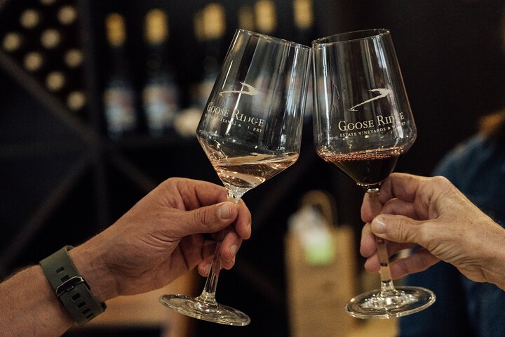 Leavenworth Sip & Stroll A Historical Wine Tour