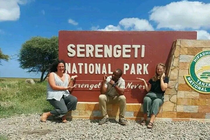 2 days Tarangire and Ngorongoro Group safari