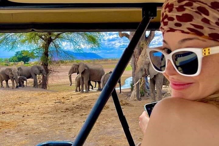 2 days Tarangire and Ngorongoro Group safari