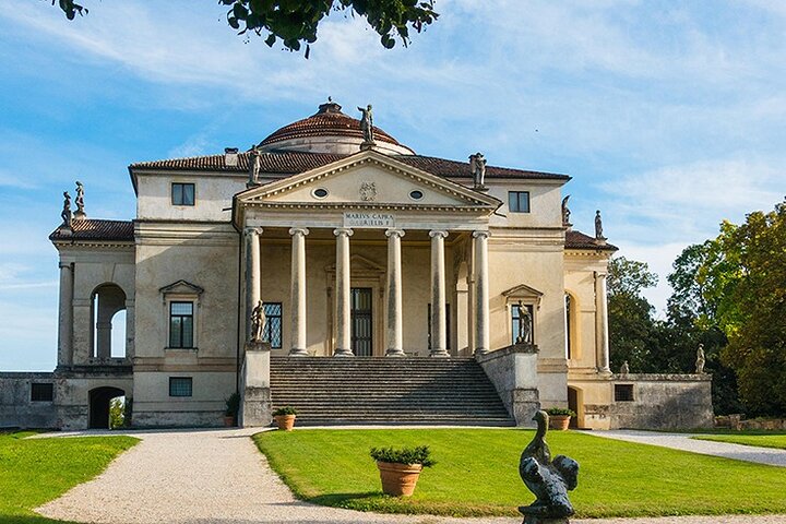 Self Guided E-Bike Tour among the Palladian Villas of Vicenza