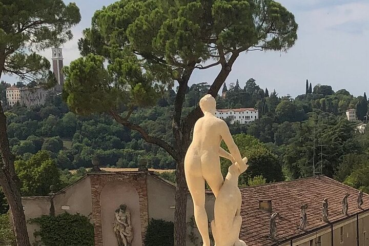 Self Guided E-Bike Tour among the Palladian Villas of Vicenza
