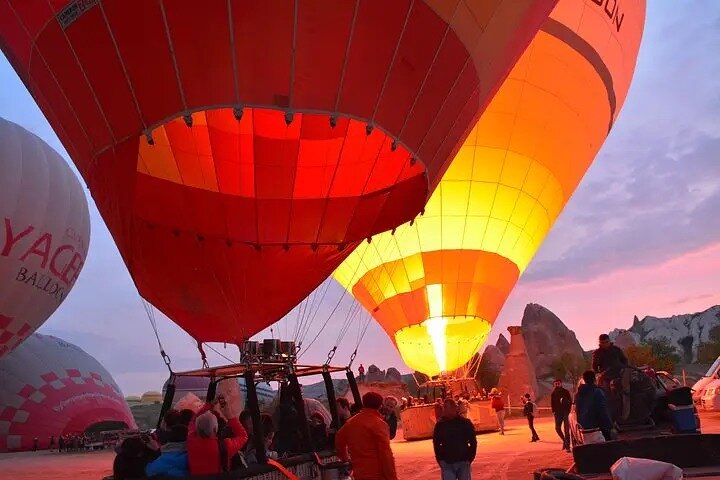 Cappadocia: Hot Air Balloon Tour Sunrise Flight