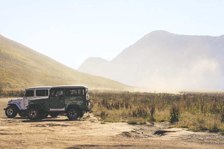 From Yogyakarta: Tumpak Sewu Bromo and Ijen with Bali Drop-off