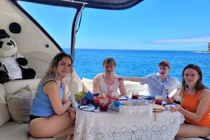 4 Hour Boat Tour with Snorkeling from Puerto Rico and Mogan