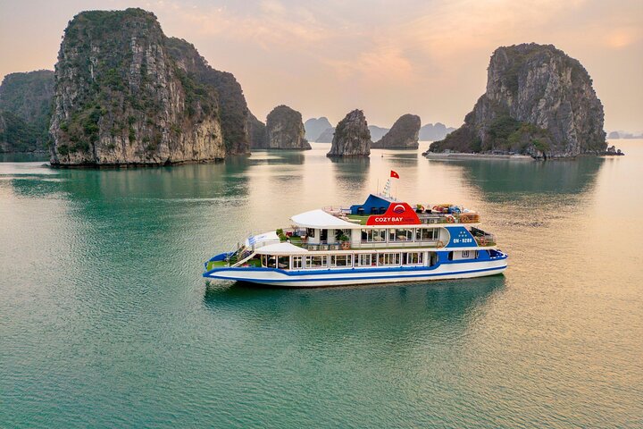 Halong Bay Full-Day Cruise with Lunch Meal, Cave ,Island & Beach