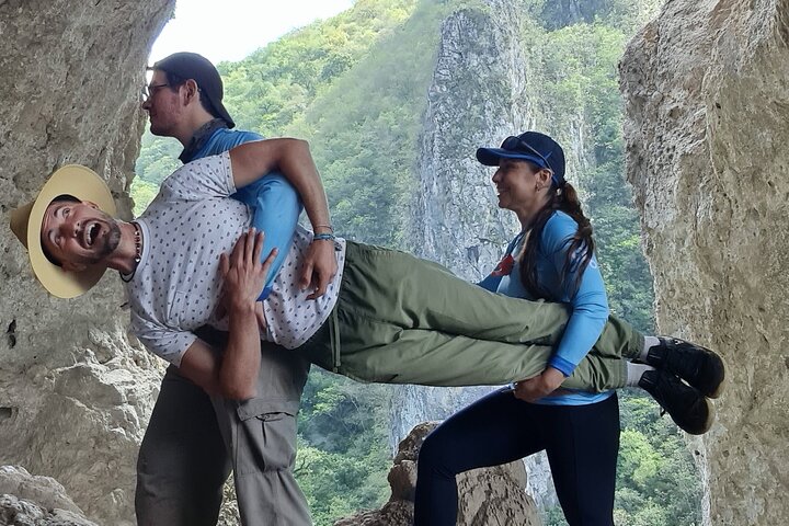 Water hiking Cerro del Agujerado