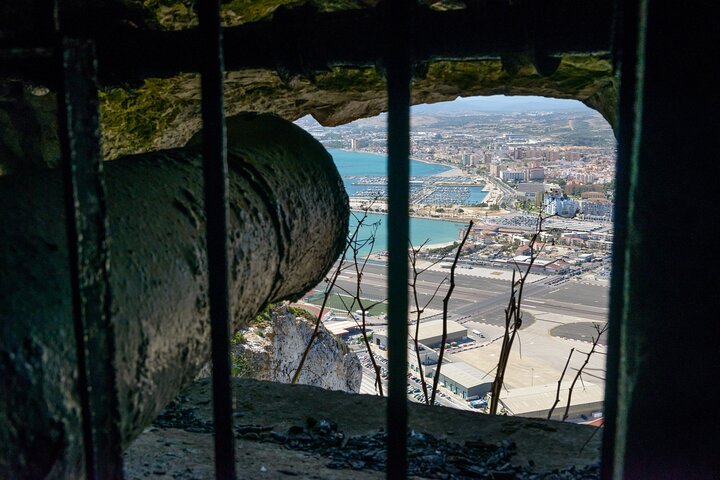 3hrs Private Historical Tunnel Tour
