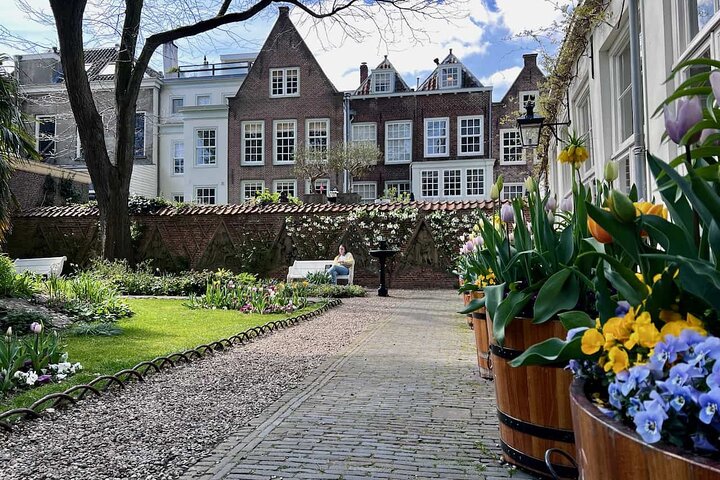 Private Walking Tour in Utrecht
