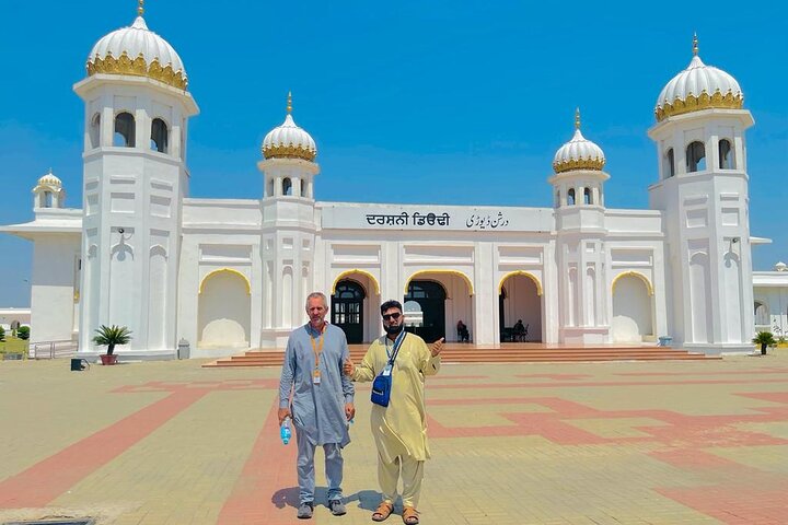 Kartarpur Corridor and Gurdwara Sahib Yatra Guided Tour