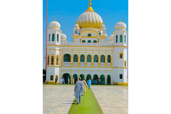 Kartarpur Corridor and Gurdwara Sahib Yatra Guided Tour