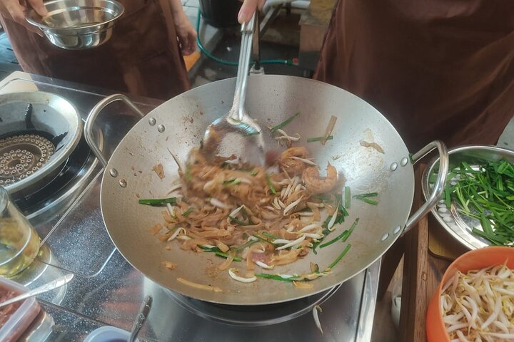 Penang Cooking Class:Dive into Malaysian Cuisine with PenangChiak