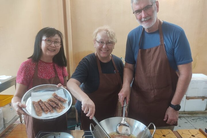 Penang Cooking Class:Dive into Malaysian Cuisine with PenangChiak