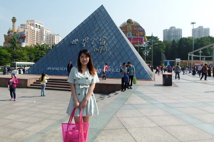 Private Shenzhen Day Trip from Guangzhou by Train or Private Car