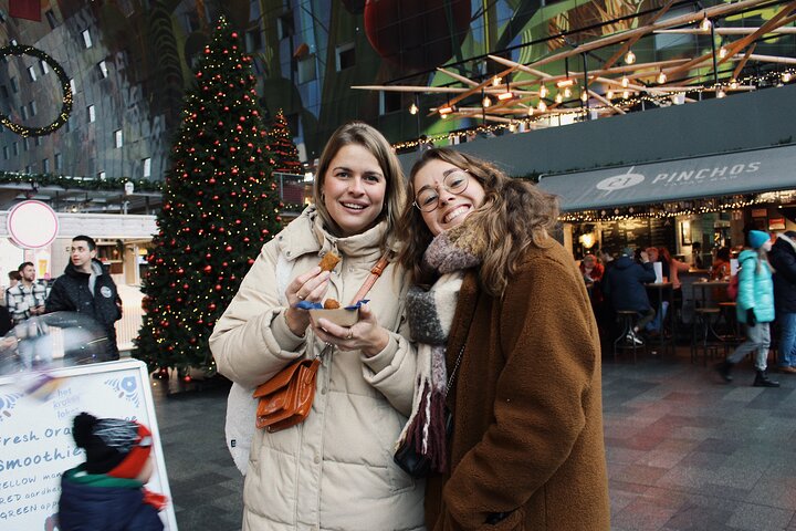 Guided 3-Hour Food Tasting Experience in Rotterdam