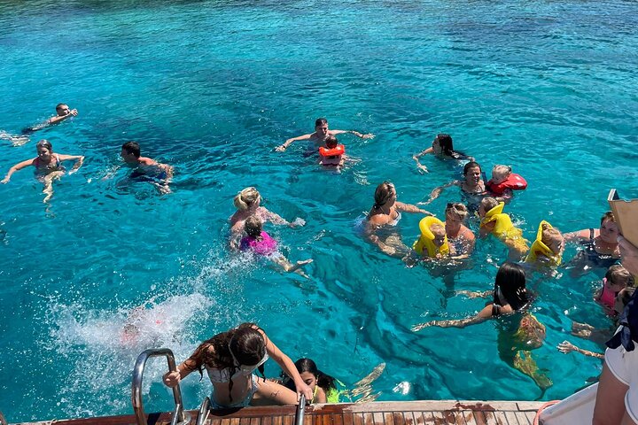 The Mermaid Cruise by Medusa Cruises – 2:30-Hour Family Adventure