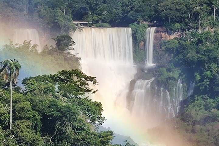 Private Tour: 2Day to Both Sides of Iguazu Falls