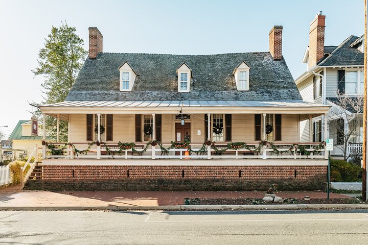 Virginia: Ghosts of Fredericksburg Self-Guided Walking Audio Tour