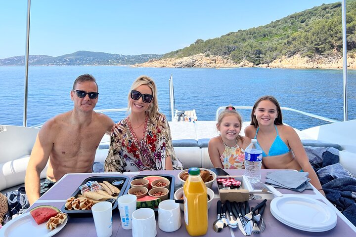 Half Day Private Yacht Charter on our Pershing 40 in Saint Tropez