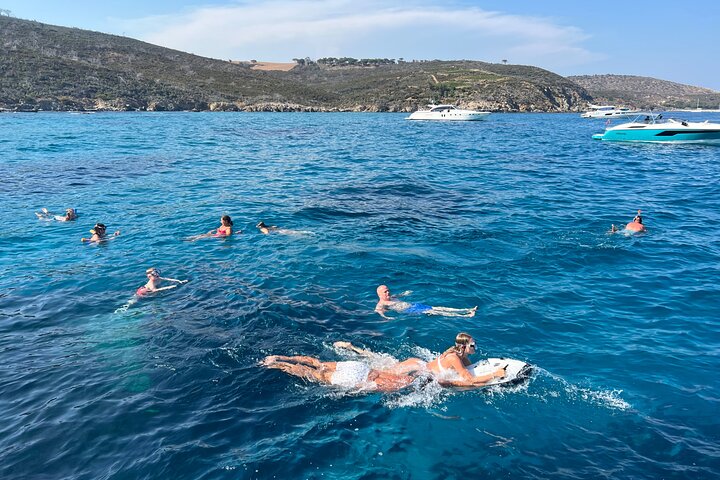 Half Day Private Yacht Charter on our Pershing 40 in Saint Tropez