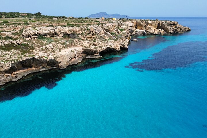 Egadi Islands Tour: Favignana and Levanzo from Trapani