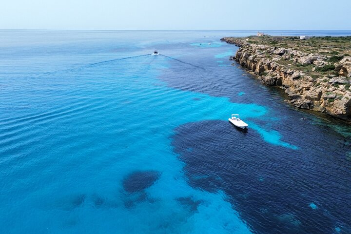 Luxury Private Tour of the Egadi Islands: Favignana&Levanzo from Trapani
