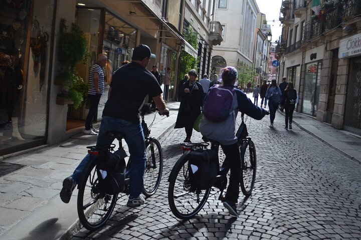 Self Guided E-Bike Tour among the Palladian Villas of Vicenza